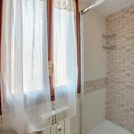 Apartman Walking Distance From San Pietro *