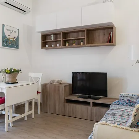 Lejlighed Walking Distance From San Pietro