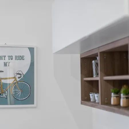 Walking Distance From San Pietro Apartman *