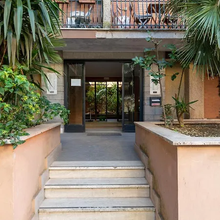 Lejlighed Walking Distance From San Pietro *