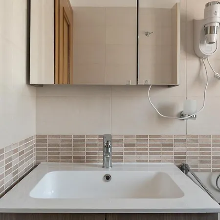 Lejlighed Walking Distance From San Pietro