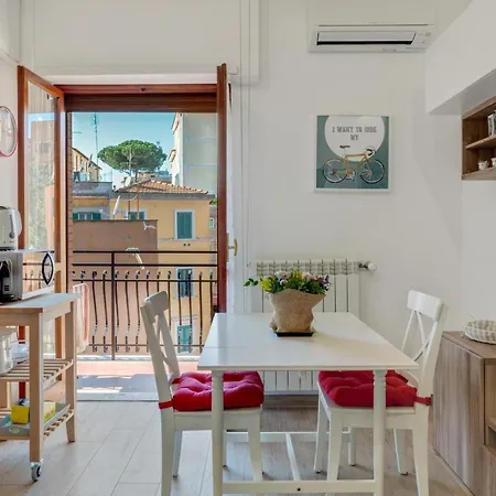 Lejlighed Walking Distance From San Pietro Rom